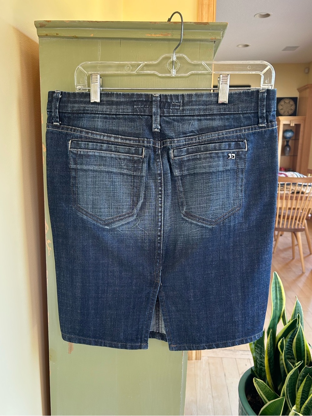 Joe's Jeans Ella Trouser Denim Pencil Skirt in Dark Wash Size 28 - Picture 14 of 14